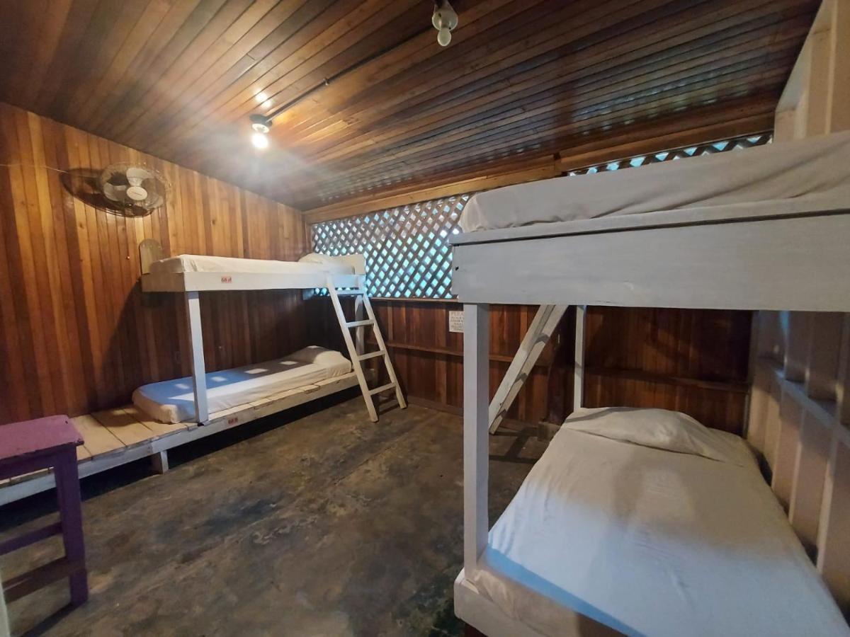 Hotel Puerto Viejo - Estd 1939 Puerto Viejo de Talamanca Dış mekan fotoğraf