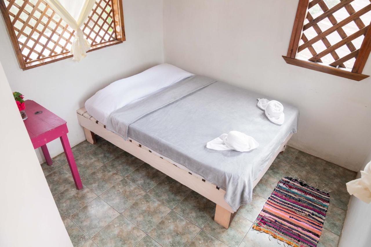 Hotel Puerto Viejo - Estd 1939 Puerto Viejo de Talamanca Dış mekan fotoğraf